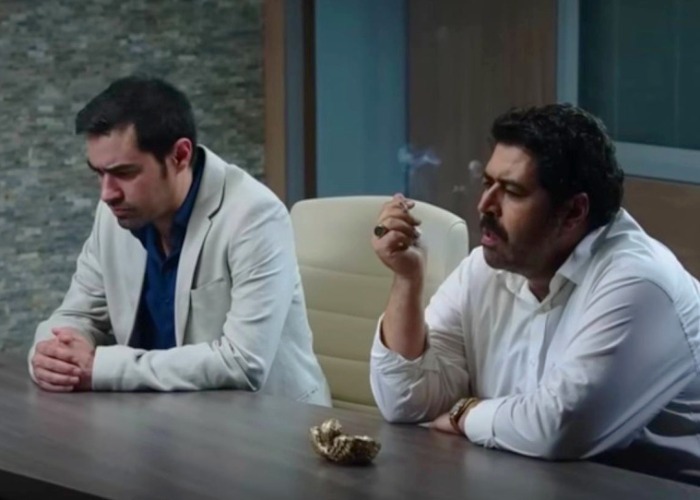 فرهاد اصلانی کیست؟ فرهاد اصلانی کیست؟