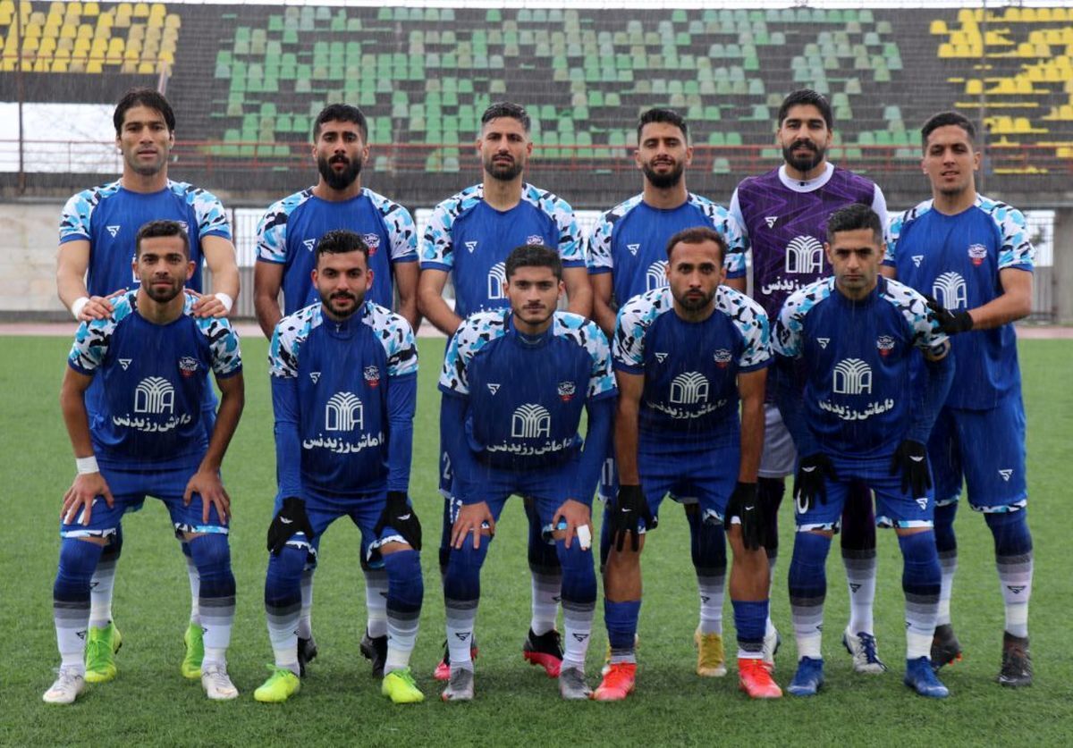 عکس| پوستر عجیب داماش برای تقابل با پیکان عکس| پوستر عجیب داماش برای تقابل با پیکان