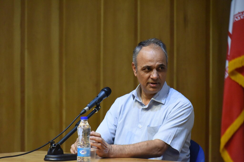 زیدآبادی: هدف ترامپ از مذاکره واداشتن ایران برای پیوستن به نظم منطقهایست | چین و روسیه از آن حمایت میکنند زیدآبادی: هدف ترامپ از مذاکره واداشتن ایران برای پیوستن به نظم منطقهایست | چین و روسیه از آن حمایت میکنند