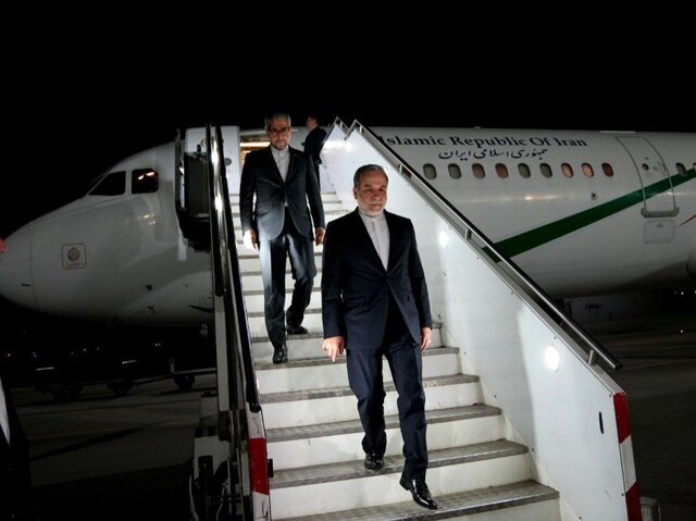 عراقچی راهی تهران شد عراقچی راهی تهران شد