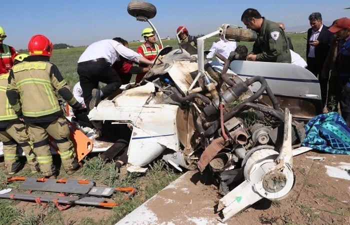 ببینید| سقوط یک بالگرد در فرودگاه قزوین ببینید| سقوط یک بالگرد در فرودگاه قزوین