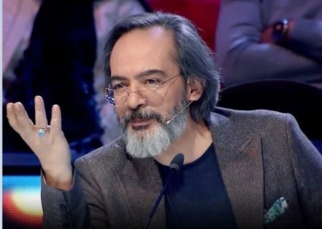 «کارن همایونفر» چهره هنر انقلاب در سال ۱۴۰۳ شد «کارن همایونفر» چهره هنر انقلاب در سال ۱۴۰۳ شد