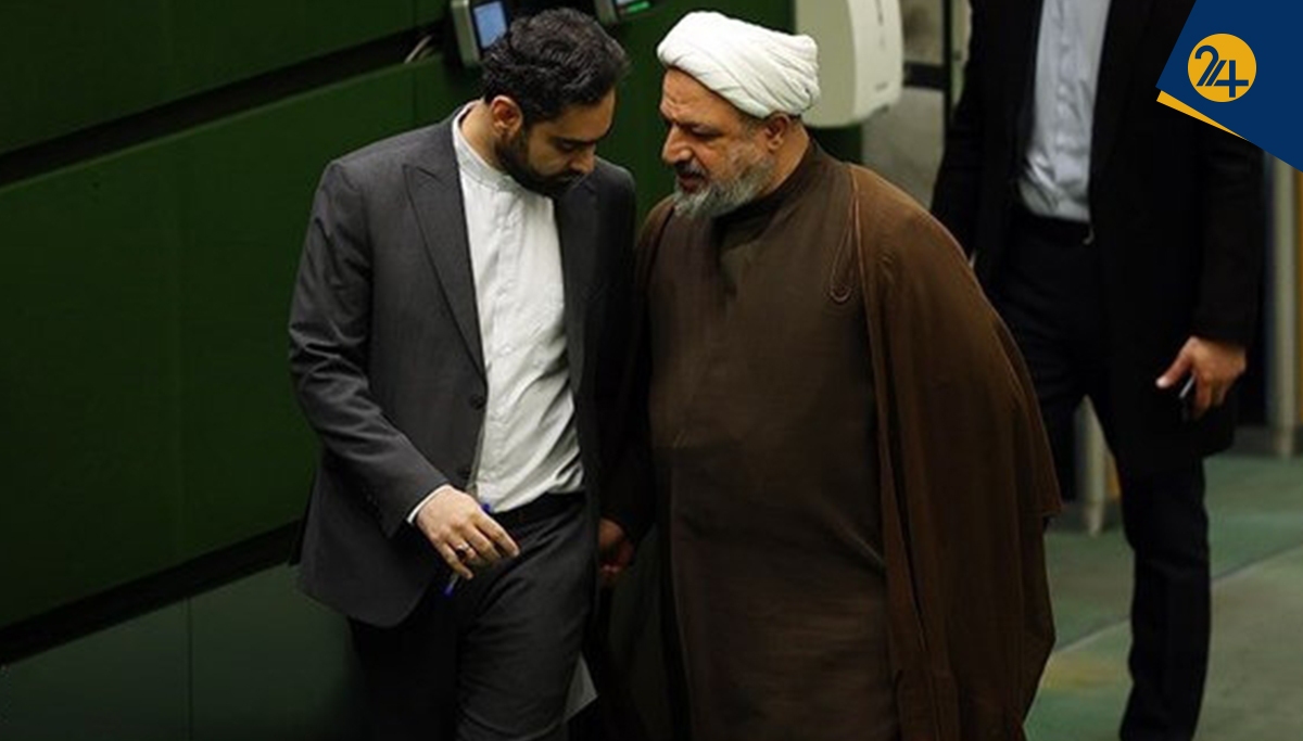 مسیر بهبود وضعیت اقتصادی از دیپلماسی میگذرد | تندروها به شدت فتیله را پایین کشیدند مسیر بهبود وضعیت اقتصادی از دیپلماسی میگذرد | تندروها به شدت فتیله را پایین کشیدند