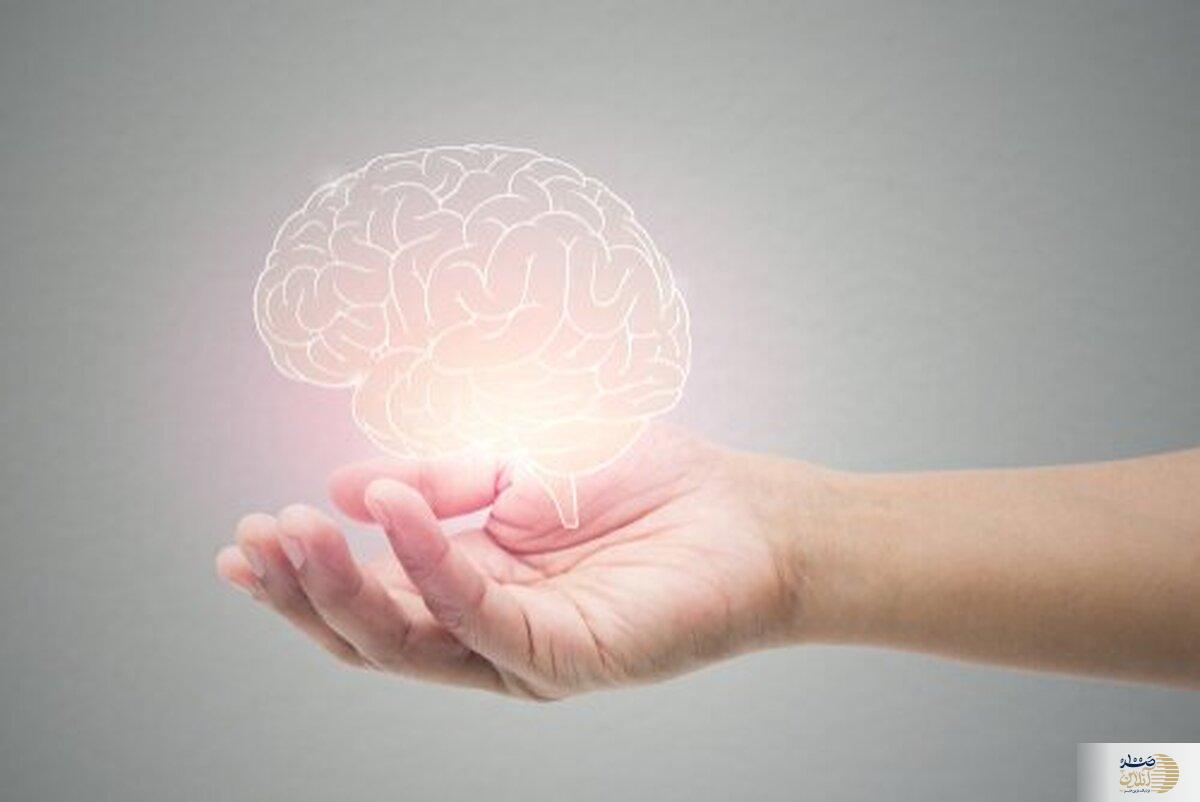 این اشتباهات مغز شما را ۱۰ سال پیرتر میکند این اشتباهات مغز شما را ۱۰ سال پیرتر میکند