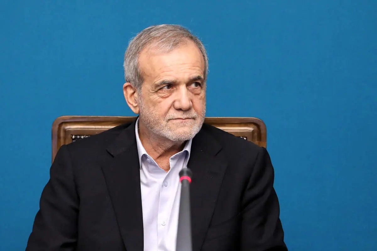 رئیسجمهور در مراسم تشییع پاپ فرانسیس حاضر میشود؟ مراسم تشییع پاپ فرانسیس