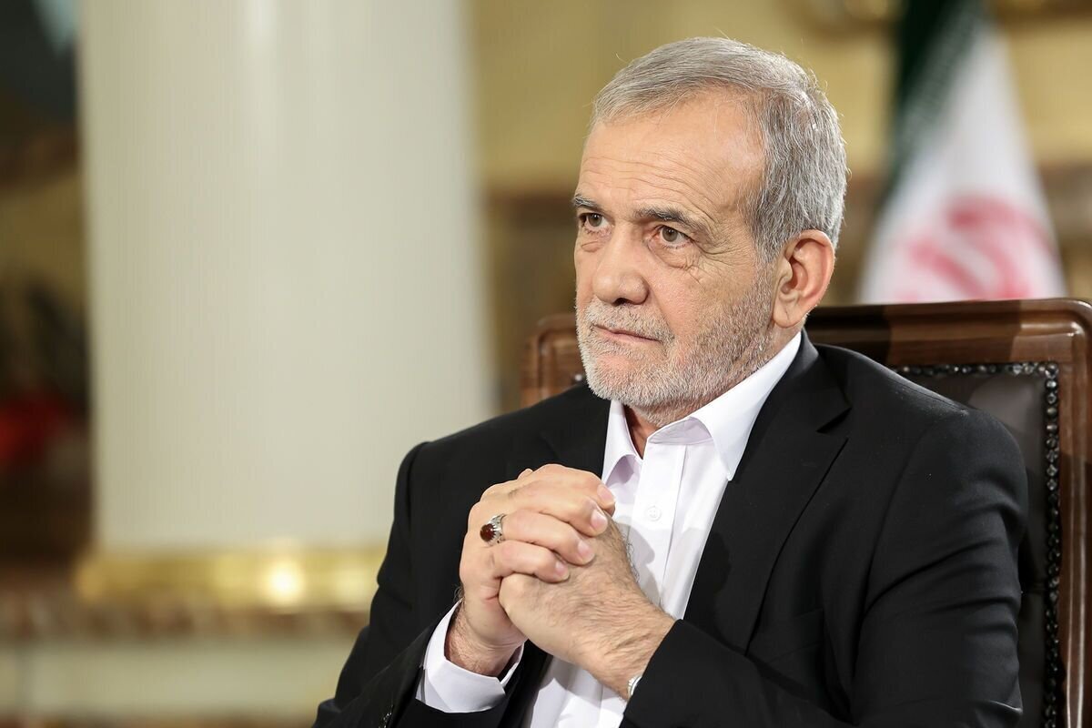 پزشکیان به علیاف: سلام رهبر انقلاب را خدمت شما ابلاغ میکنم پزشکیان به علیاف: سلام رهبر انقلاب را خدمت شما ابلاغ میکنم