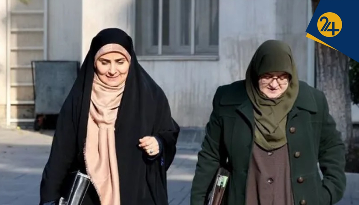 دوربینیهای دولت پزشکیان| چرا رفتار زنان دولت چهاردهم عقب گرد در حوزه زنان محسوب میشود؟ دوربینیهای دولت پزشکیان| چرا رفتار زنان دولت چهاردهم عقب گرد در حوزه زنان محسوب میشود؟