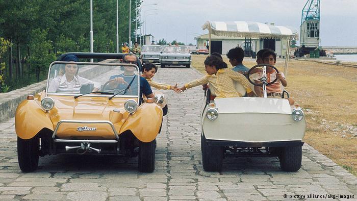 عکس| تعطیلات تابستانی خانواده پهلوی در نوشهر عکس| تعطیلات تابستانی خانواده پهلوی در نوشهر
