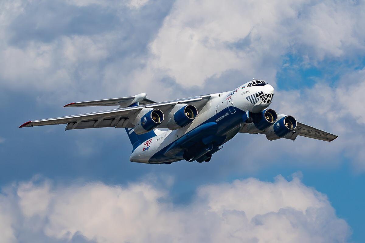 هواپیمای فوق سنگین ایلیوشین هواپیمای فوق سنگین ایلیوشین