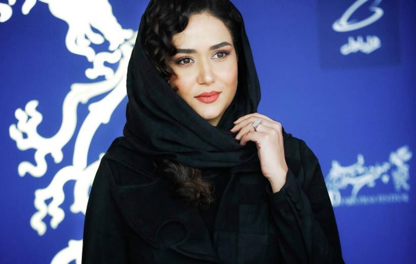 عکسی از استایل ساده پریناز ایزدیار عکسی از استایل ساده پریناز ایزدیار