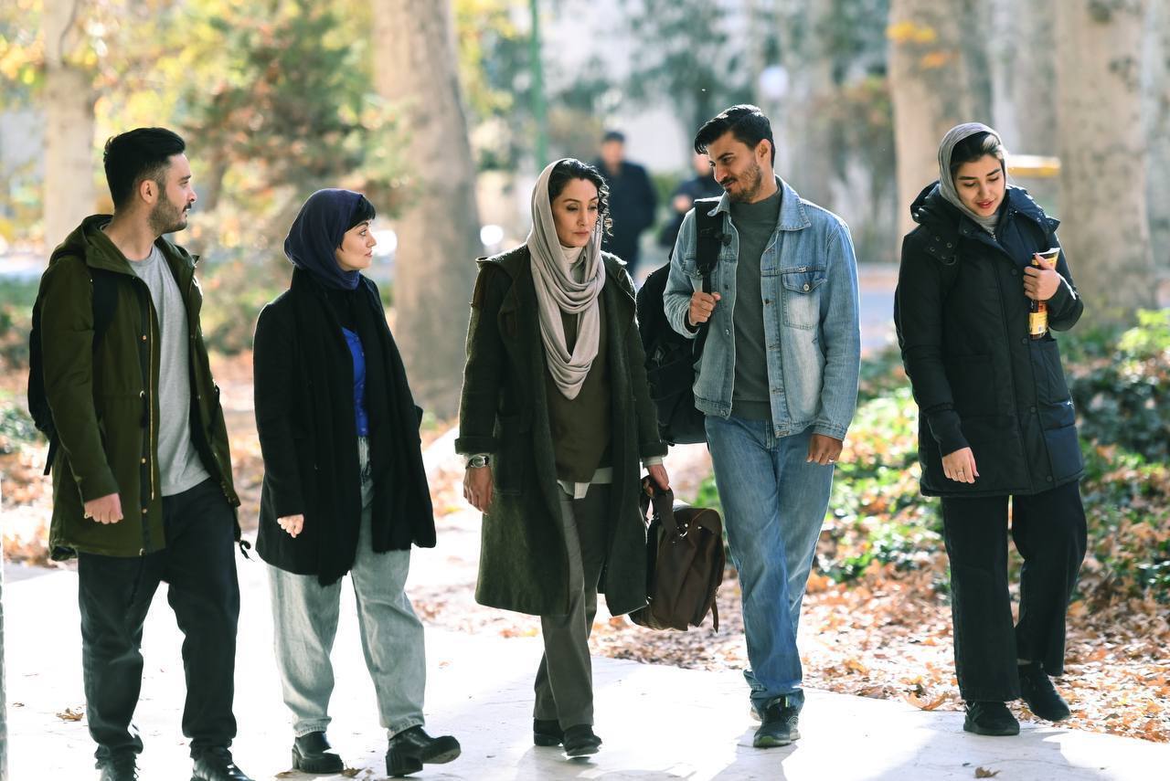 (عکس) هدیه تهرانی استاد دانشگاه شد (عکس) هدیه تهرانی استاد دانشگاه شد