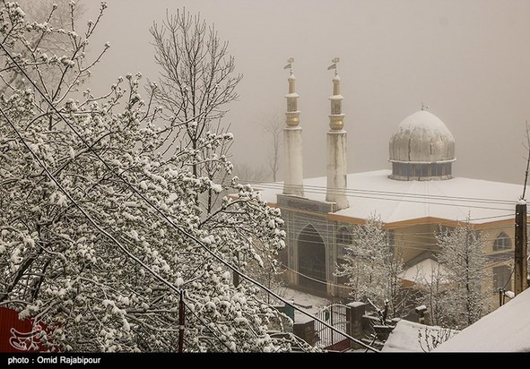 بارش برف بهاری در گیلان