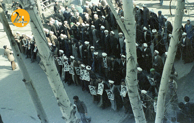 تصاویری از انقلاب ایران که برای نخستین بار منتشر شد