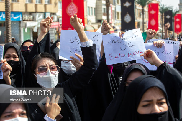 تجمع زنان افغانستانی در اعتراض به طالبان