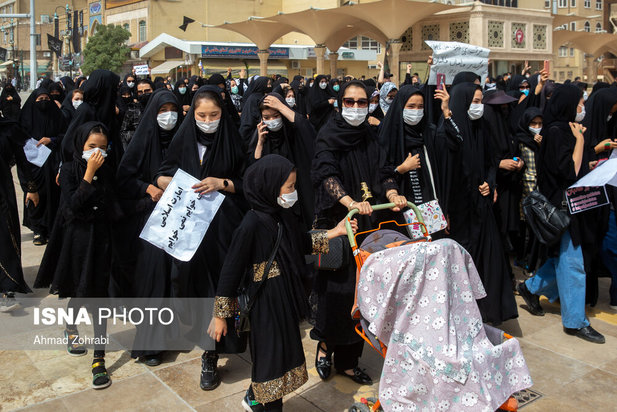 تجمع زنان افغانستانی در اعتراض به طالبان