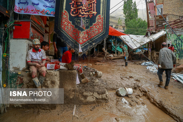 سیل در امام‌زاده داوود