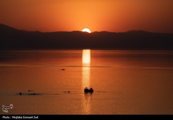 مسافران تابستانی دریاچه ارومیه