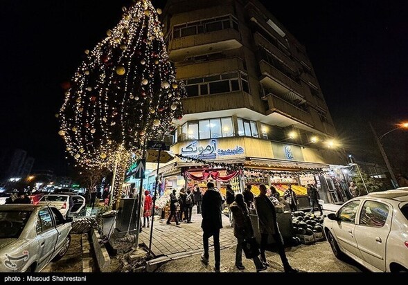 کریسمس در خیابانهای تهران