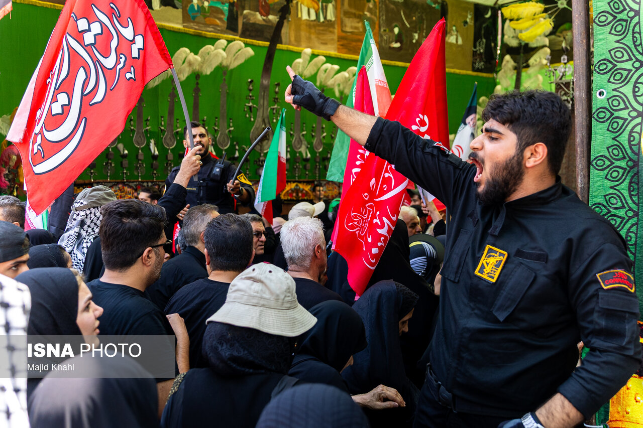 پیادهروی جاماندگان اربعین در تهران پیادهروی جاماندگان اربعین در تهران